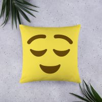 עולם הגיימרים - חולצות ואביזרים כריות אימוג׳י כרית אימוג׳י מרוצה